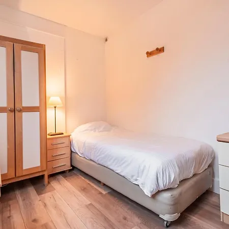 Sleeping Up To 10 In Centre * Morzine