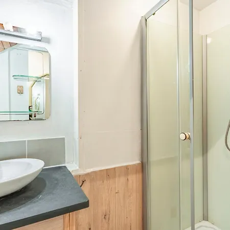 Sleeping Up To 10 In Centre Guest house Morzine